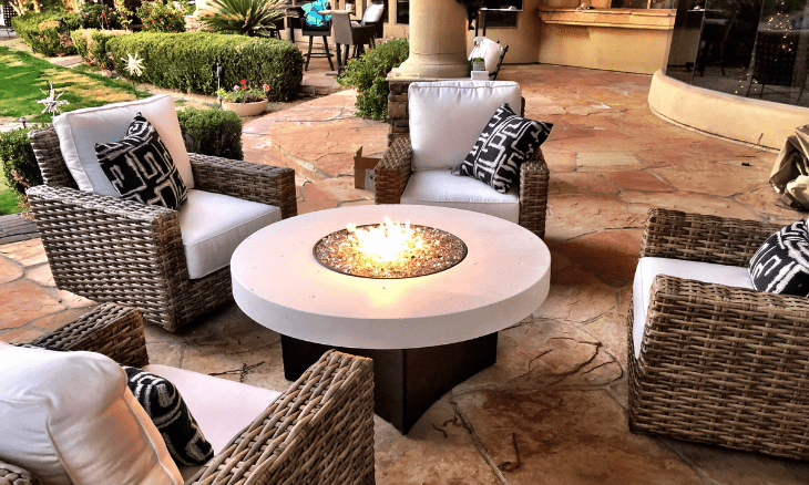 Oriflamme Blackstone Stone fire tables photo — Splash City