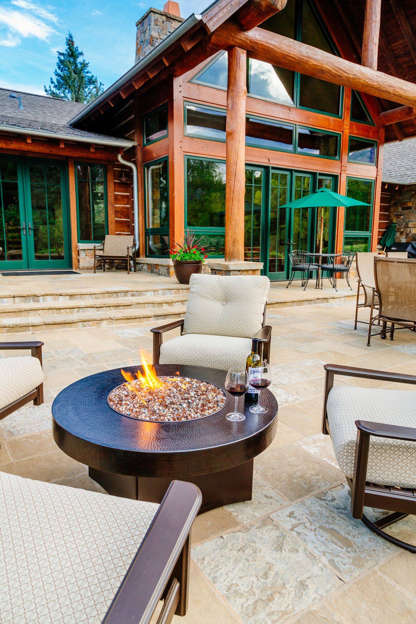 Oriflamme Hammered Copper fire tables photo — Splash City